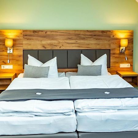 City-Hotel-فولغاست المظهر الخارجي الصورة