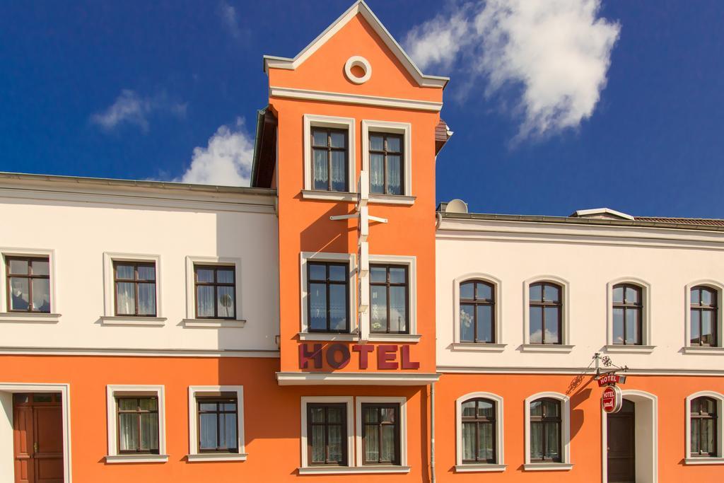 City-Hotel-فولغاست المظهر الخارجي الصورة