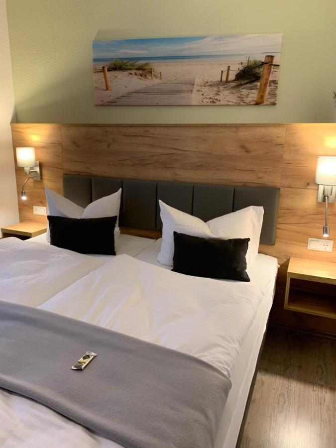 City-Hotel-فولغاست المظهر الخارجي الصورة