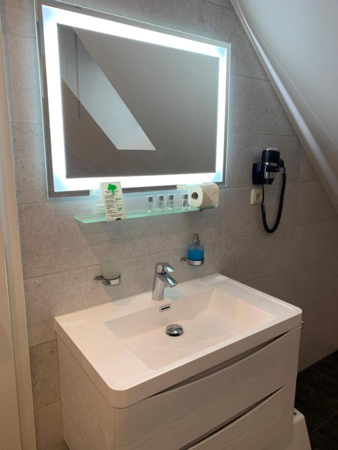 City-Hotel-فولغاست المظهر الخارجي الصورة